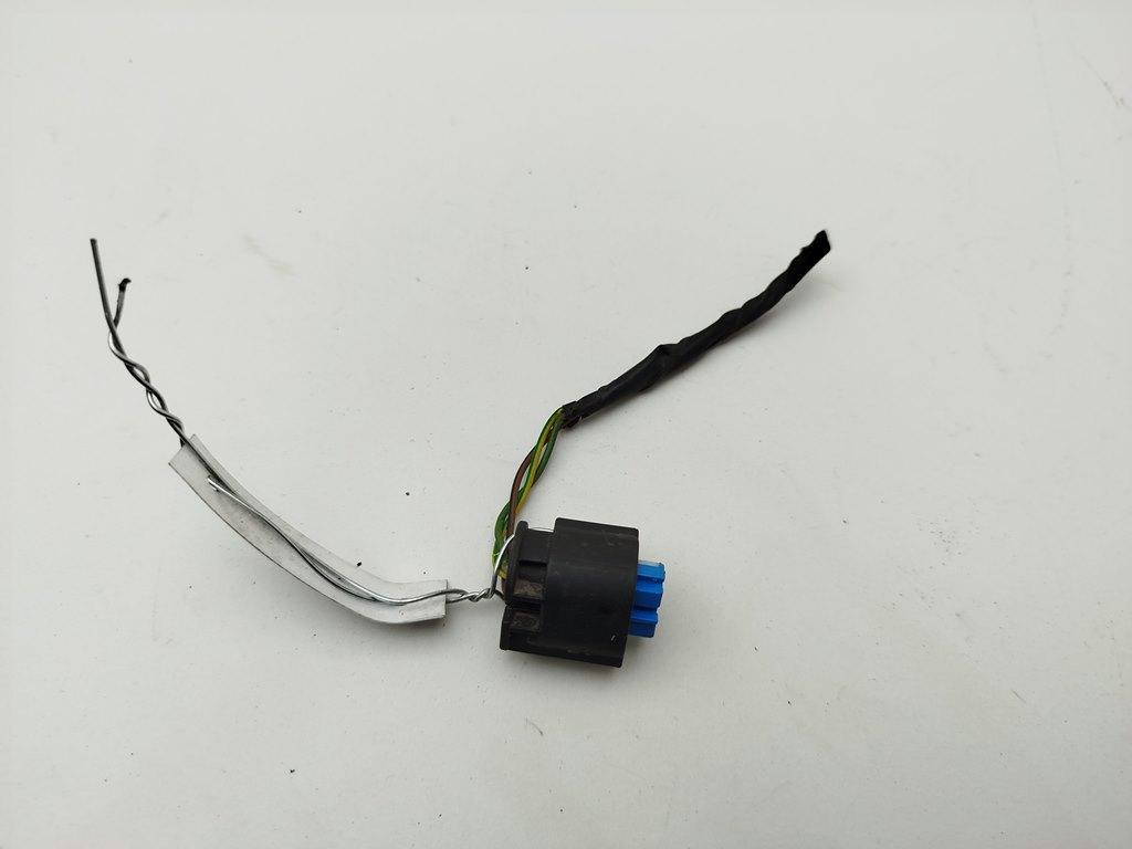 разъем (фишка) проводки BMW 3 E46 2002, 2.0 л., бензин, МКПП, серый, универсал, 1452049