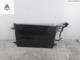 радиатор кондиционера Volkswagen Passat B5 [рестайлинг] 2000, 1.9 л., дизель, МКПП, красный, универсал