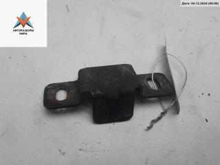 кронштейн радиатора Volkswagen Passat B5 [рестайлинг] 2000, 1.9 л., дизель, МКПП, красный, универсал, 4D0260427