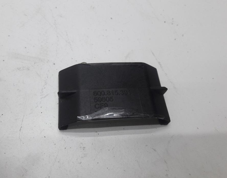 накладка декоративная Skoda Roomster 2007, 1.4 л., дизель, МКПП, серый, универсал, 6Q0815391