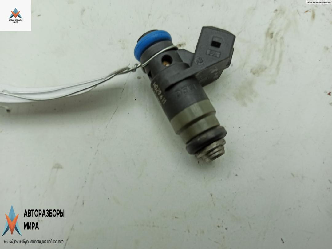 форсунка Renault Megane 2 поколение 2004, 1.4 л., бензин, МКПП, чёрный, хетчбэк 3 дв., 029611 - фото №1