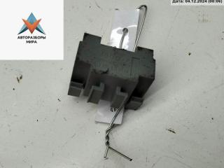 короб предохранителей Volkswagen Passat B4 1996, 1.6 л., бензин, МКПП, красный, универсал, 357937517G