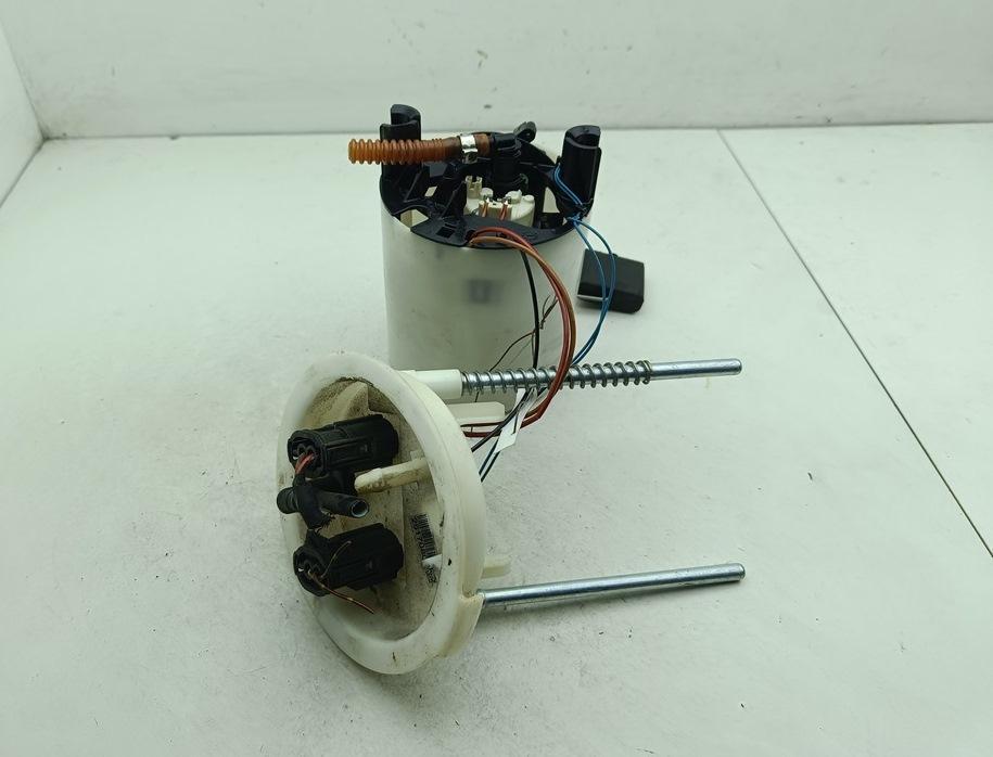 насос топливный BMW 3 E90/E91/E92/E93 2008, 2.0 л., бензин, МКПП, серый, универсал, 7197073