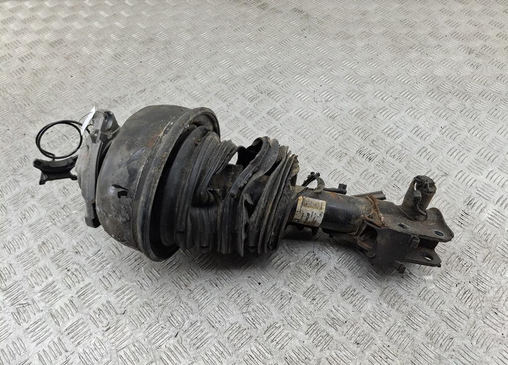 стойка передняя Mercedes-Benz E W212 2010, 3.0 л., дизель, АКПП, бежевый, универсал, 2123234600