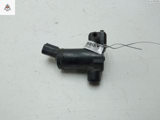 насос (моторчик) омывателя стекла Mitsubishi Grandis 1 поколение 2004, чёрный, минивэн, MN182397