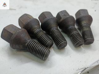 болт колесный Opel Astra H/Family [рестайлинг] 2005, 1.8 л., бензин, МКПП, серый, хетчбэк 5 дв.