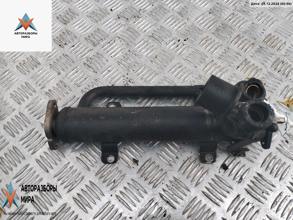 охладитель EGR / Радиатор EGR Volkswagen Passat B6 2007, 2.0 л., дизель, АКПП, серый, универсал - фото №1