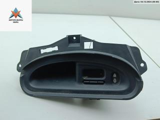 дисплей Renault Megane 1 поколение 1996, 2.0 л., бензин, МКПП, синий, купе, 7700839142