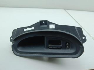 дисплей Renault Megane 1 поколение 1996, 2.0 л., бензин, МКПП, синий, купе, 7700839142