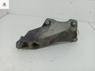 кронштейн двигателя Audi A4 B7 2005, 2.0 л., TFSI, бензин, АКПП, серый, универсал, 8E0199307A