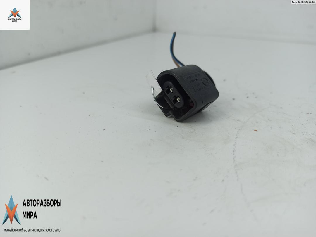 разъем (фишка) проводки Mercedes-Benz S-Класс W220 1999, 3.2 л., бензин, АКПП, серый, седан, 0335450228 - фото №1