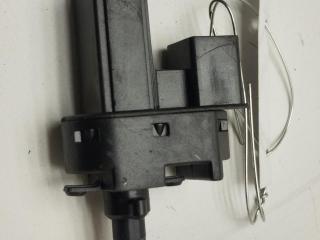 Датчик (включатель) стоп-сигнала Ford Focus 3 поколение [рестайлинг] 2015, 1.5 л., дизель, МКПП, серый, универсал, U3NFA