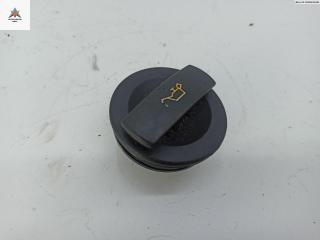пробка маслозаливная Audi A4 B7 2005, 2.0 л., TFSI, бензин, АКПП, серый, универсал, 06C103485L