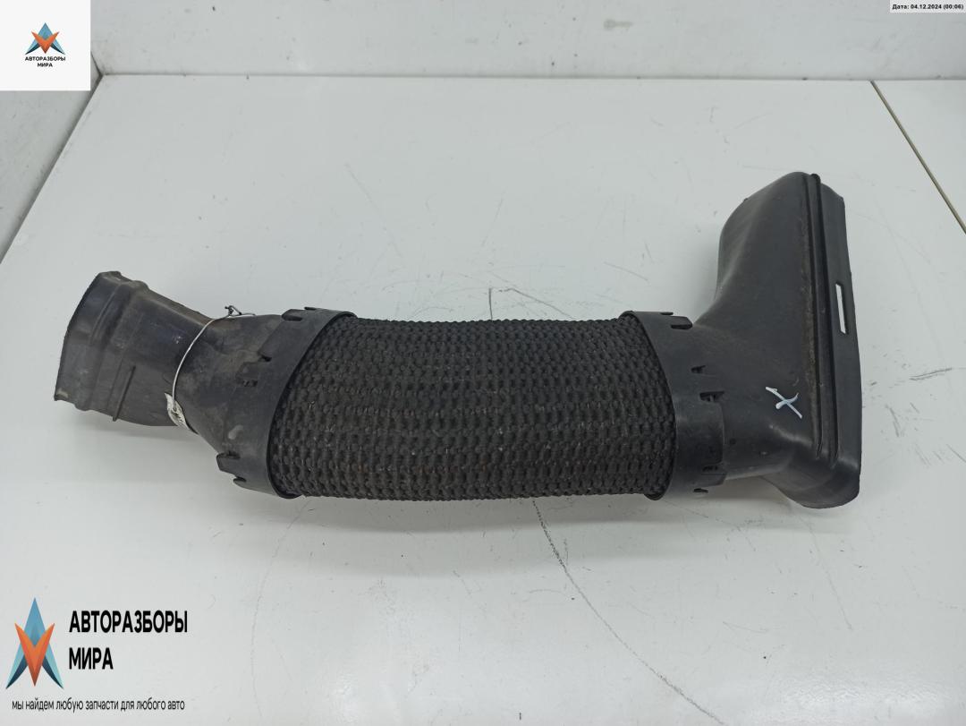 патрубок воздушного фильтра Mercedes-Benz E-Класс W212/S212/C207/A207 2010, 3.0 л., дизель, 6420945697 - фото №1