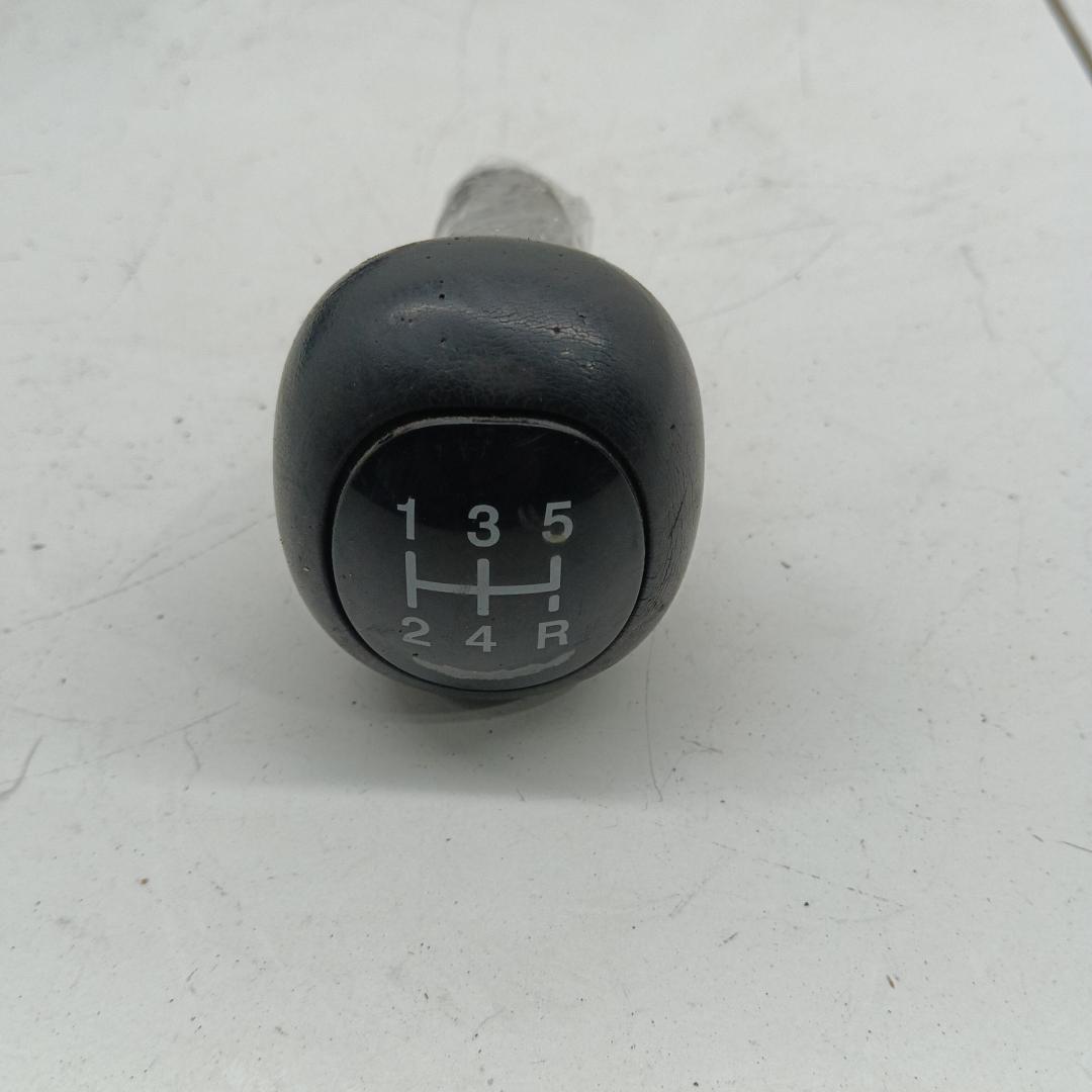 Рукоятка (ручка кулисы) КПП Ford Focus I 2004, 1.6 л., i, бензин, МКПП, красный, универсал