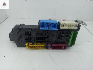 блок предохранителей Mercedes-Benz E-Класс W212/S212/C207/A207 2010, 3.0 л., дизель, АКПП, бежевый, универсал, 2129004201, 2125453032