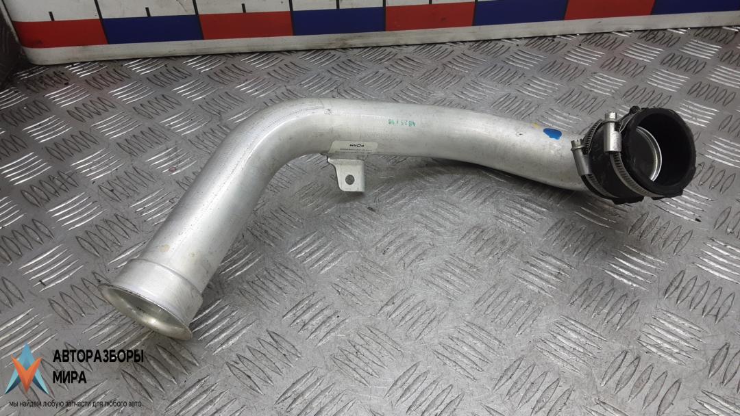 патрубок интеркулера Mercedes-Benz E-Класс W213/S213/C238/A238 2016, 3.5 л., E400, бензин, АКПП, седан - фото №1