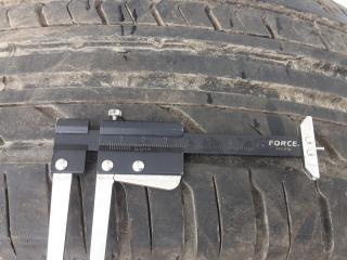 шина Renault Duster 1 поколение 2013, 1.5 л., дизель, МКПП, внедорожник 5 дв.