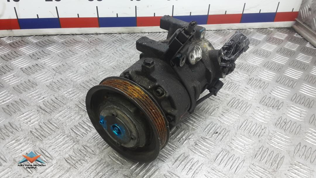 компрессор кондиционера Hyundai i40 VF 2013, 1.7 л., дизель, МКПП, седан, 977013Z000 - фото №1