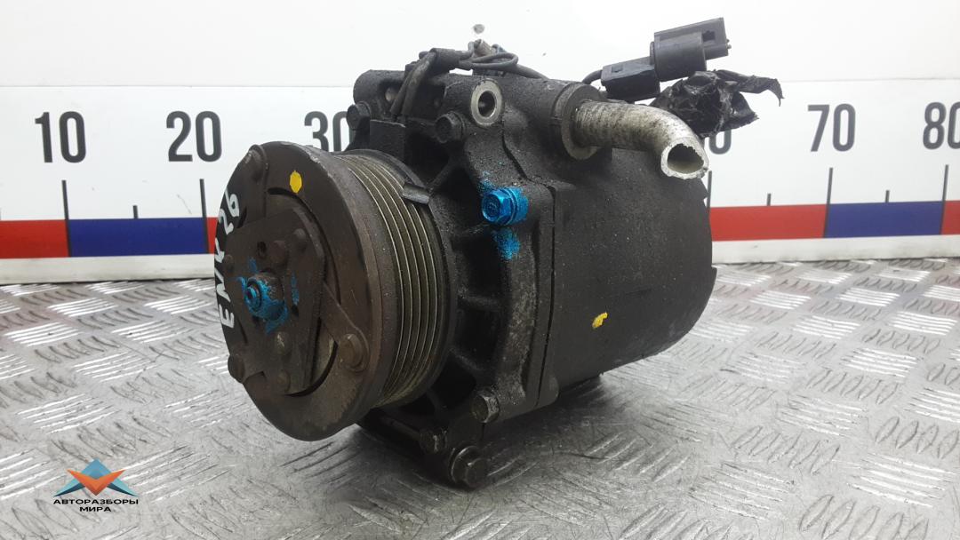 компрессор кондиционера Citroen C-Crosser 1 поколение 2007, 2.2 л., D HDi, дизель, МКПП, внедорожник 5 дв., 7813A091 - фото №1