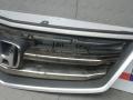 решетка радиатора Honda Accord 8 поколение 2009, 2.2 л., i-DTEC, дизель, МКПП, универсал - фото №4