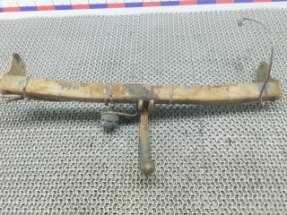 прицепное устройство (фаркоп) Toyota RAV4 3 поколение (XA30) 2006, 2.2 л., D-CAT, дизель, МКПП, внедорожник 5 дв.