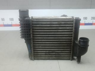радиатор интеркулера Peugeot 308 T9 2015, 1.6 л., дизель, МКПП, универсал