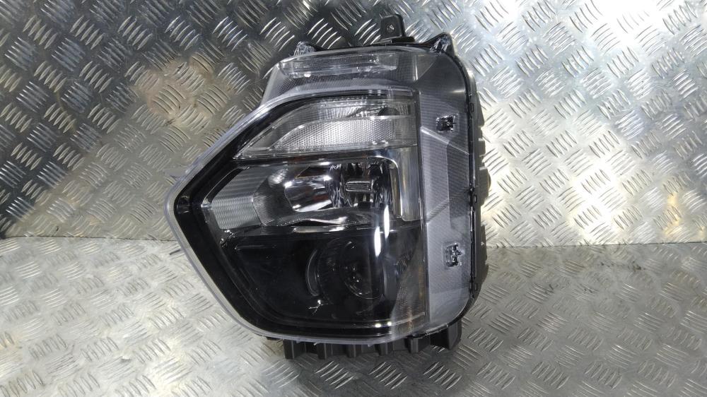 фара правая Hyundai Santa Fe 4 поколение (TM) 2019, цвет - фото №1