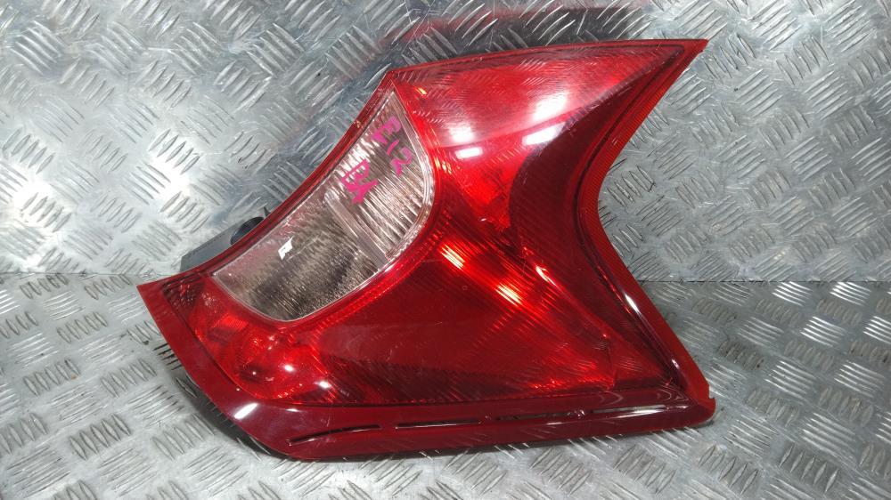 фонарь задний правый Nissan Note E12 2014, цвет - фото №1