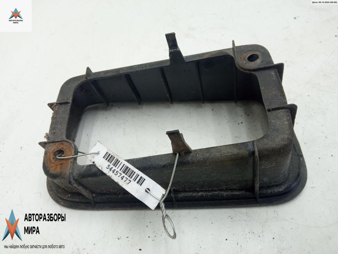 рамка фары противотуманной правой Mitsubishi Lancer 9 поколение 2004, 2.0 л., бензин, МКПП, синий, универсал, MR379312 - фото №1