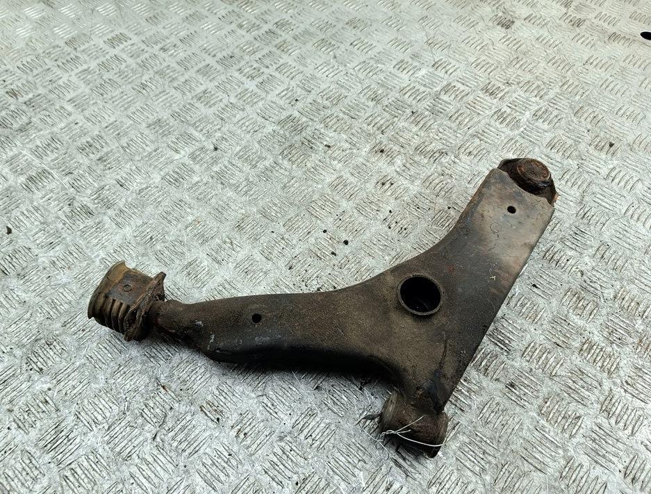 рычаг передний правый Volvo S40 / V40 2003, 1.8 л., бензин, АКПП, чёрный, универсал