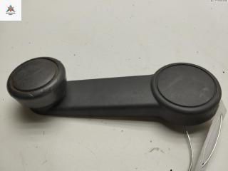 ручка стеклоподъемника Ford Mondeo 2 поколение 2000, 1.8 л., бензин, МКПП, синий, универсал, 93BBF3342AB