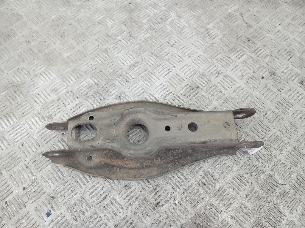 рычаг задний BMW 3 E90/E91/E92/E93 2008, 2.0 л., бензин, МКПП, серый, универсал, 6772899