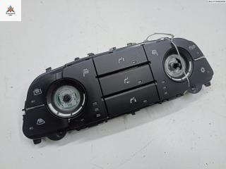 кнопка обогрева сидений Opel Insignia 1 поколение (A) 2011, 2.0 л., дизель, МКПП, чёрный, универсал, 13273094