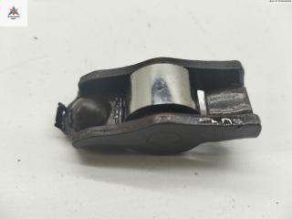 коромысло клапана (рокер) Skoda Roomster 1 поколение 2009, 1.4 л., бензин, МКПП, серый, фургон