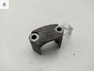 крепление стабилизатора / втулки стабилизатора Mercedes-Benz C-Класс W203/S203/CL203 [рестайлинг] 2006, 1.8 л., бензин, МКПП, чёрный, седан, 2033232740