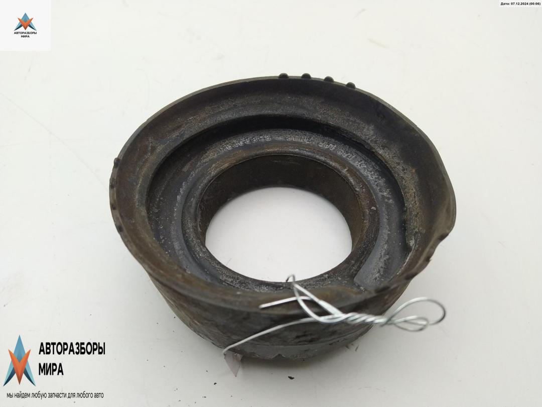 Проставка под пружину переднюю Mercedes-Benz C-Класс W202/S202 1995, 1.8 л., бензин, АКПП, зелёный, седан - фото №1