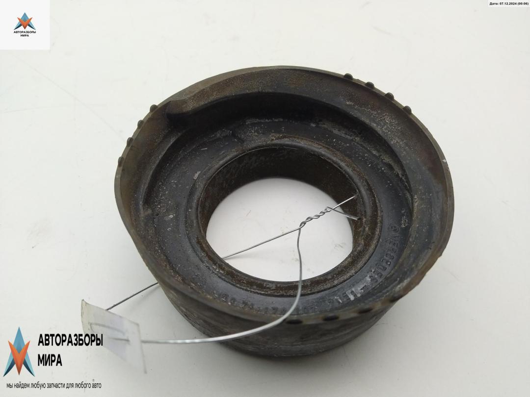 Проставка под пружину переднюю Mercedes-Benz C-Класс W202/S202 1995, 1.8 л., бензин, АКПП, зелёный, седан - фото №1