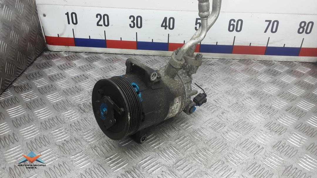 компрессор кондиционера Skoda Octavia 3 поколение (A7) 2014, 1.6 л., дизель, АКПП, хетчбэк 5 дв., 5Q0820803B - фото №1