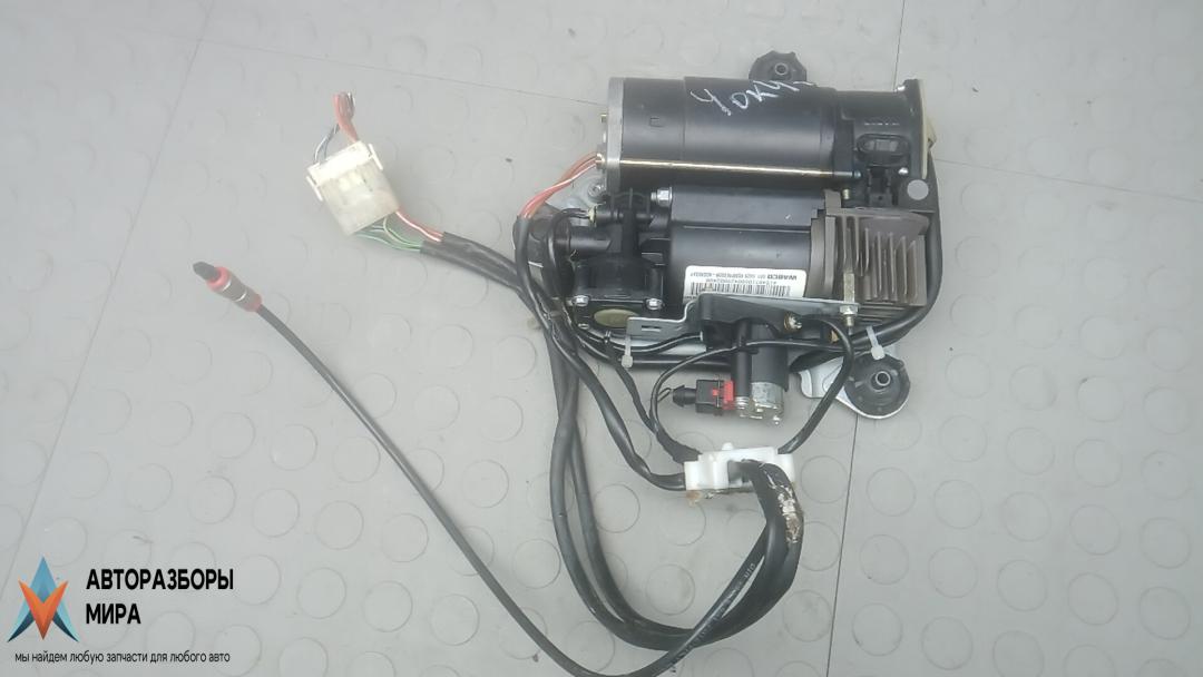 компрессор пневмоподвески Land Rover Range Rover 3 поколение 2004, 3.0 л., TD6, дизель, АКПП, внедорожник 5 дв. - фото №1