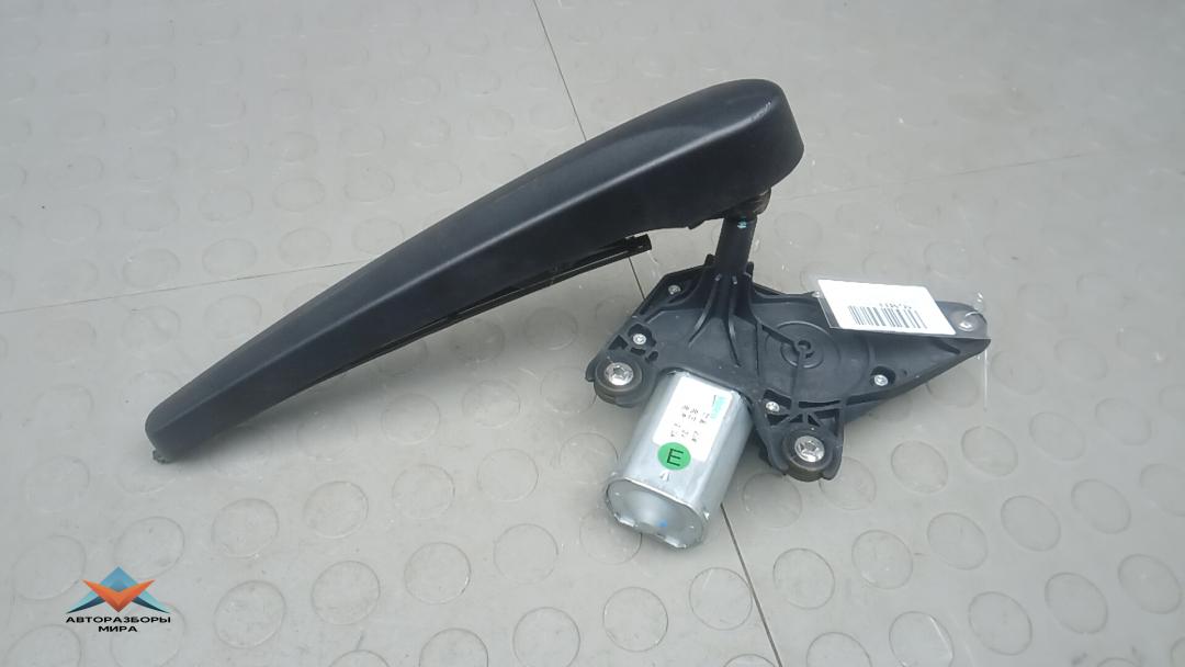 моторчик заднего стеклоочистителя (дворника) Opel Mokka 1 поколение 2015, 1.6 л., бензин, МКПП, хетчбэк 5 дв., 96955193, 1273118 - фото №1