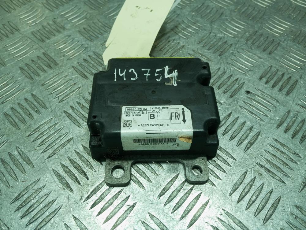 блок AirBag Nissan Pulsar C13 2014, цвет, 988203ZL0A - фото №1