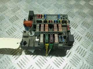 блок предохранителей Peugeot 406 1 поколение [рестайлинг] 2000, цвет, 9628024480