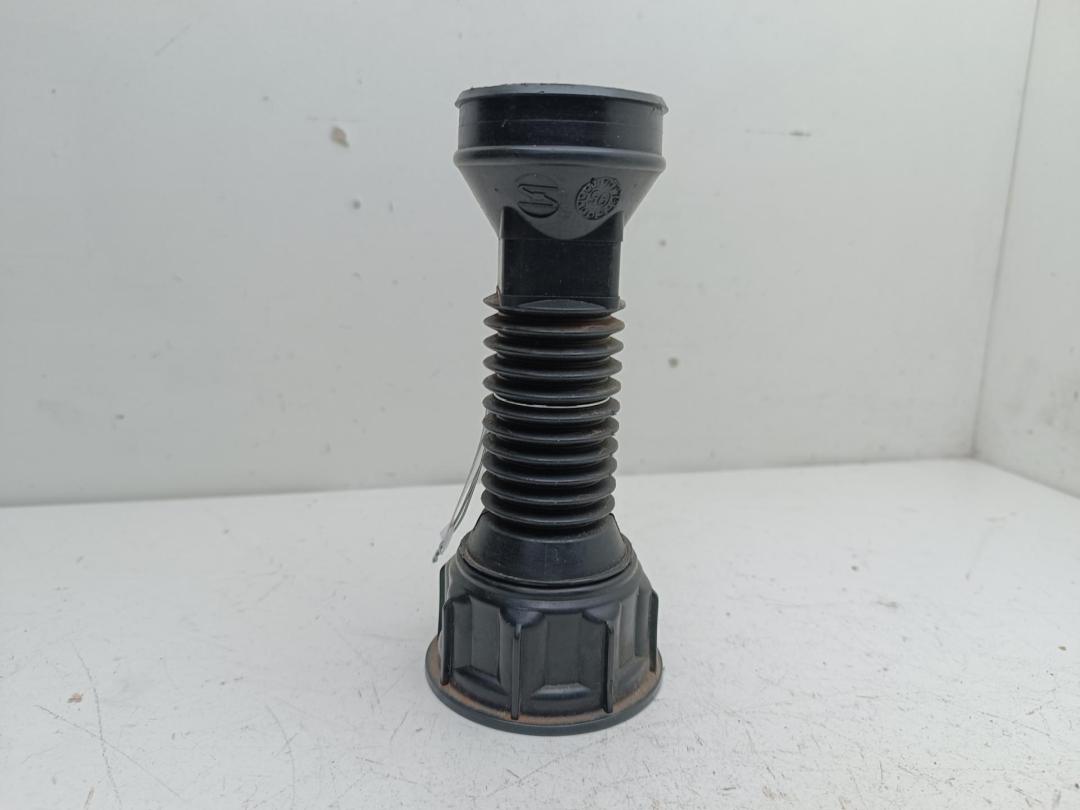 горловина бачка омывателя Peugeot 406 1995, 1.6 л., бензин, МКПП, красный, седан, 9616337780