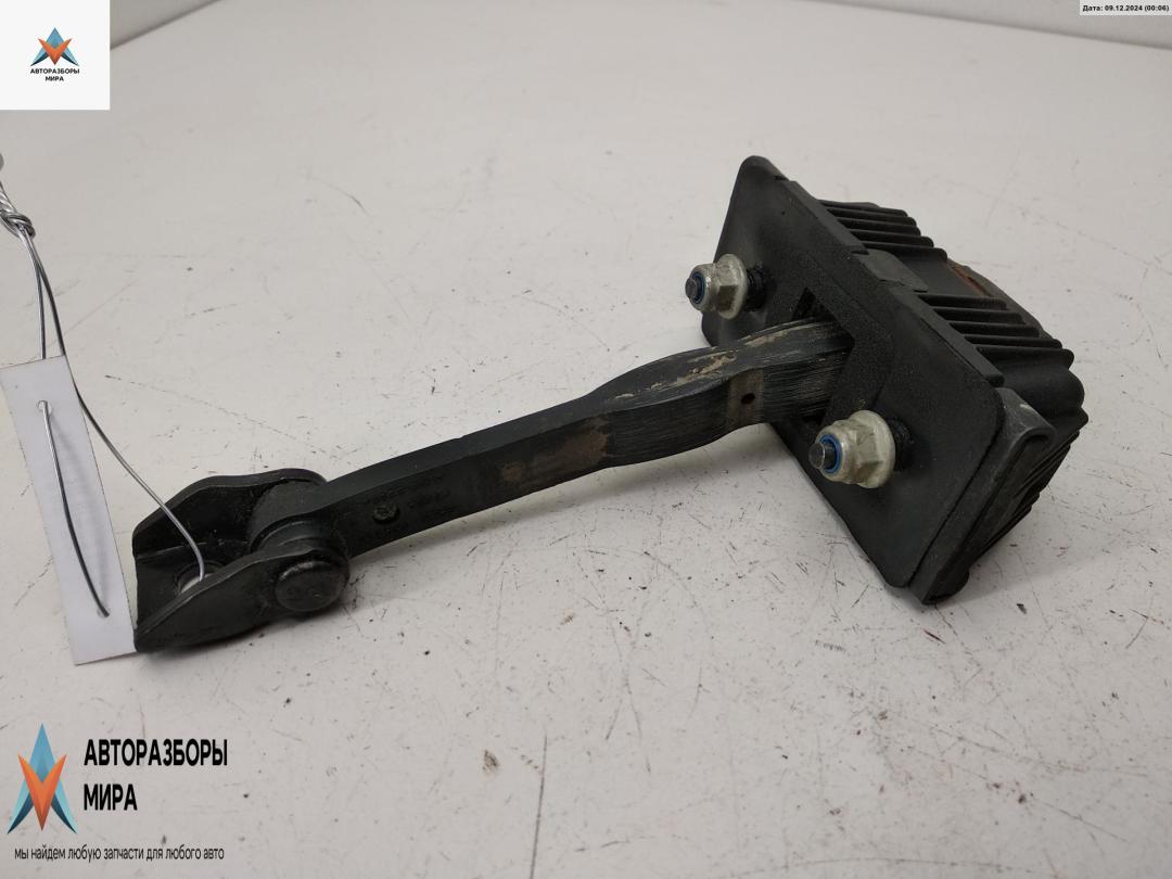 Ограничитель открывания двери задней Land Rover Freelander 2 поколение 2007, внедорожник 5 дв. - фото №1