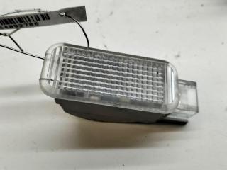 фонарь салона (плафон) Volkswagen Passat B5 1998, 1.8 л., бензин, МКПП, серый, универсал, 3B0947415B