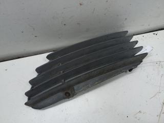 заглушка (решетка) в бампер Opel Omega B 1996, 2.0 л., бензин, МКПП, красный, седан, 90458186