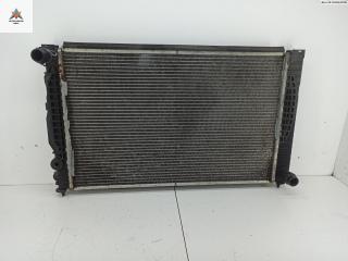 радиатор охлаждения Audi A6 4B/C5 1998, 2.8 л., бензин, МКПП, серый, универсал