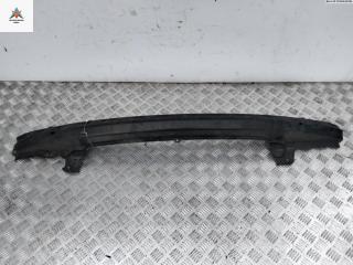 усилитель бампера переднего Volkswagen Golf 4 поколение 2000, 1.4 л., бензин, МКПП, красный, хетчбэк 5 дв.