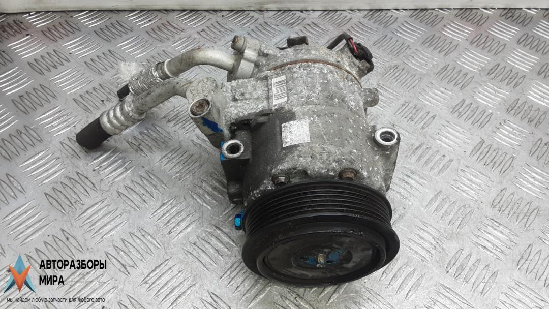 компрессор кондиционера SEAT Ibiza 4 поколение 2011, 1.4 л., бензин, МКПП, хетчбэк 5 дв., 6Q0820808F - фото №1